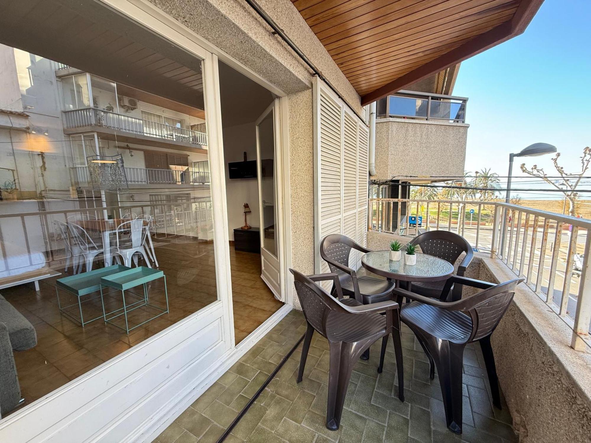 Agi Sant Jordi Apartment Roses Exterior foto